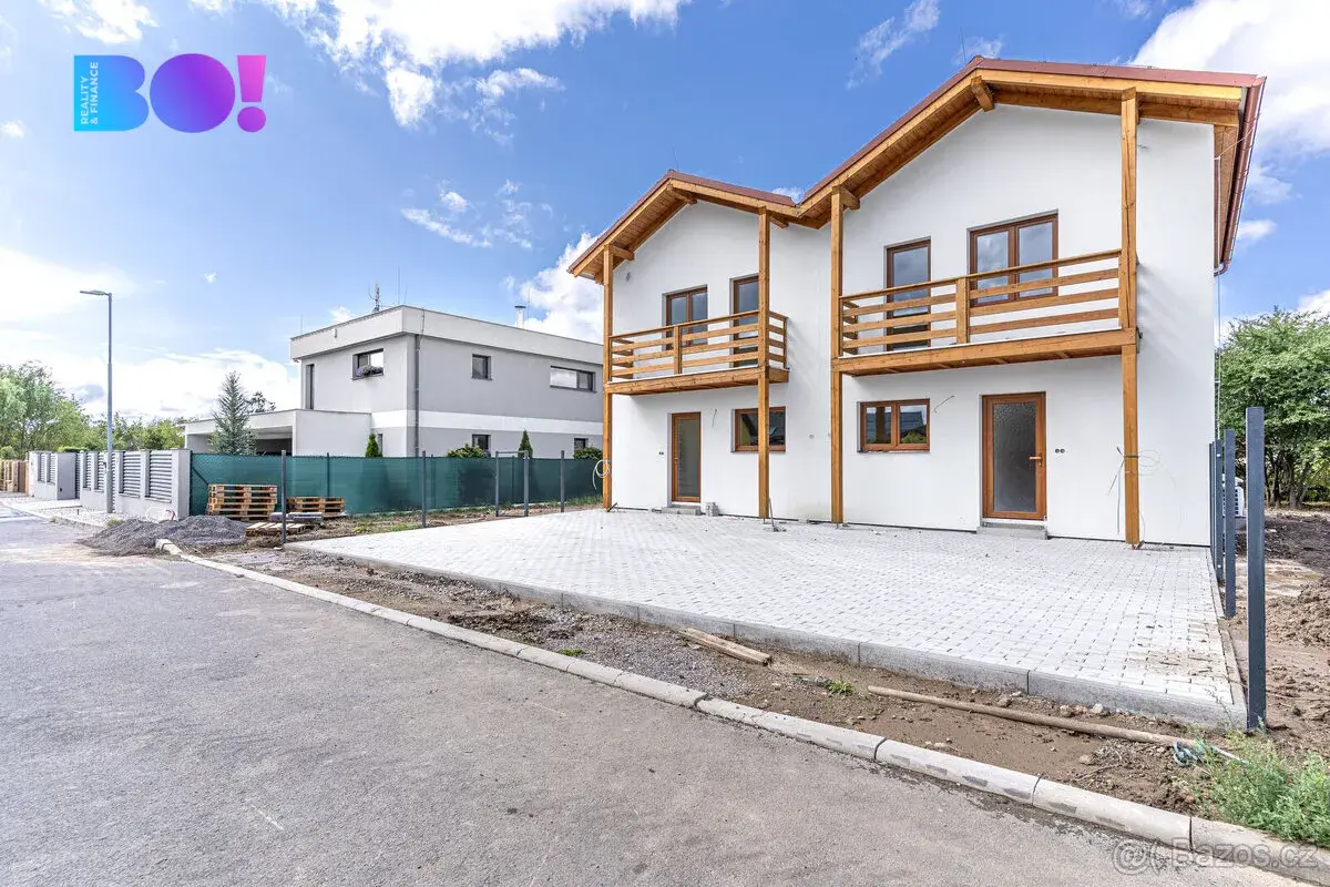 Pronájem nového rodinného domu, 3+kk, 102 m², Drahelčice u R