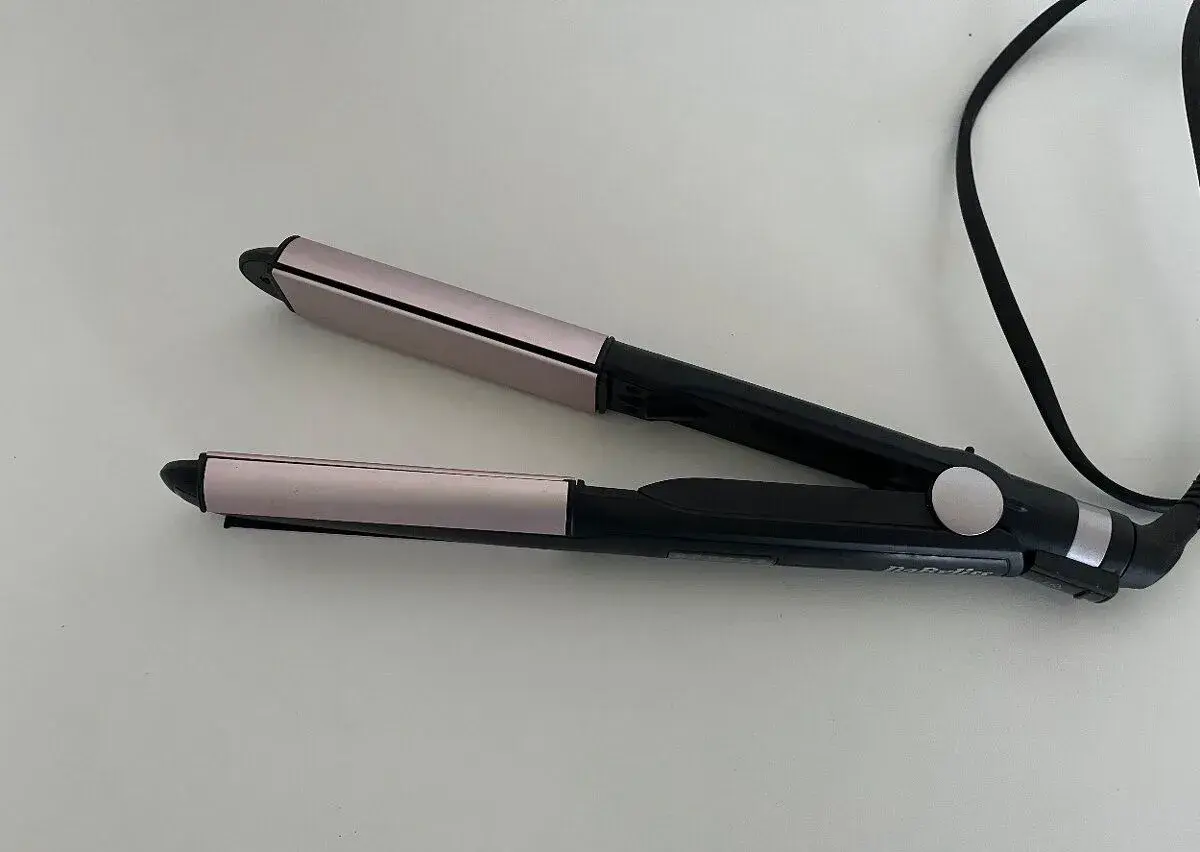 Žehlička na vlasy BaByliss