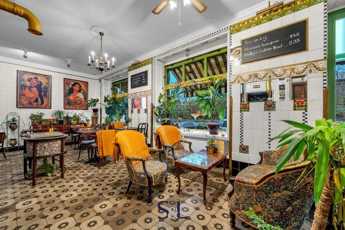 Pronájem butikové kavárny, 60 m², Praha - Vyšehrad, Neklanov
