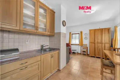 Pronájem rodinného domu, 88 m², Pecka