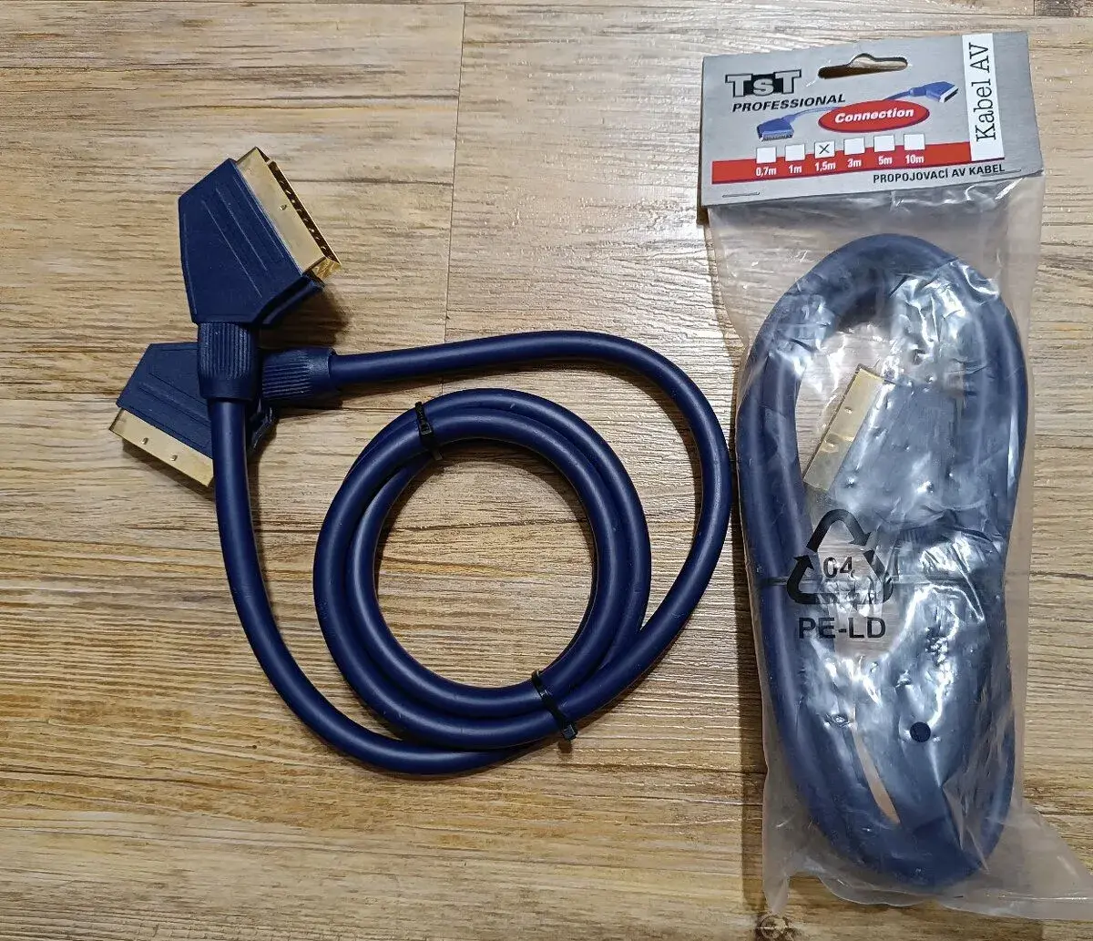 ⚡️ Kabel SCART - SCART Zlacený 1,5m ⚡️