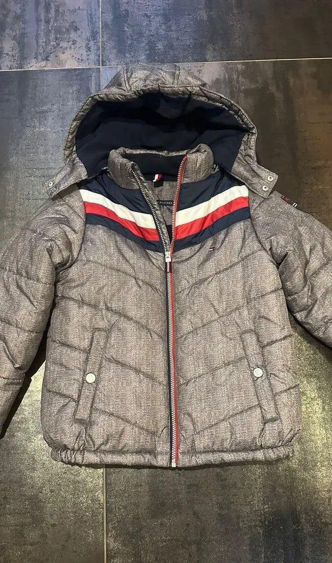 NOVÁ zimní bunda Tommy Hilfiger (9-11 let)