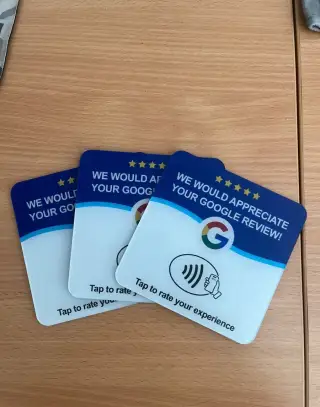 3 Google NFC karty - zisk až 800 Kč na kartu