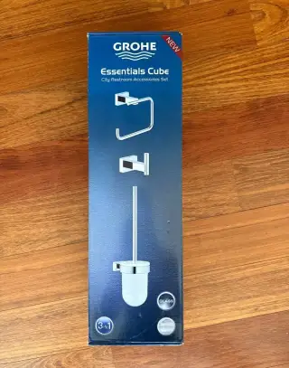 Grohe Essentials Cube 3v1 sada do WC (chrom) – nepoužitá