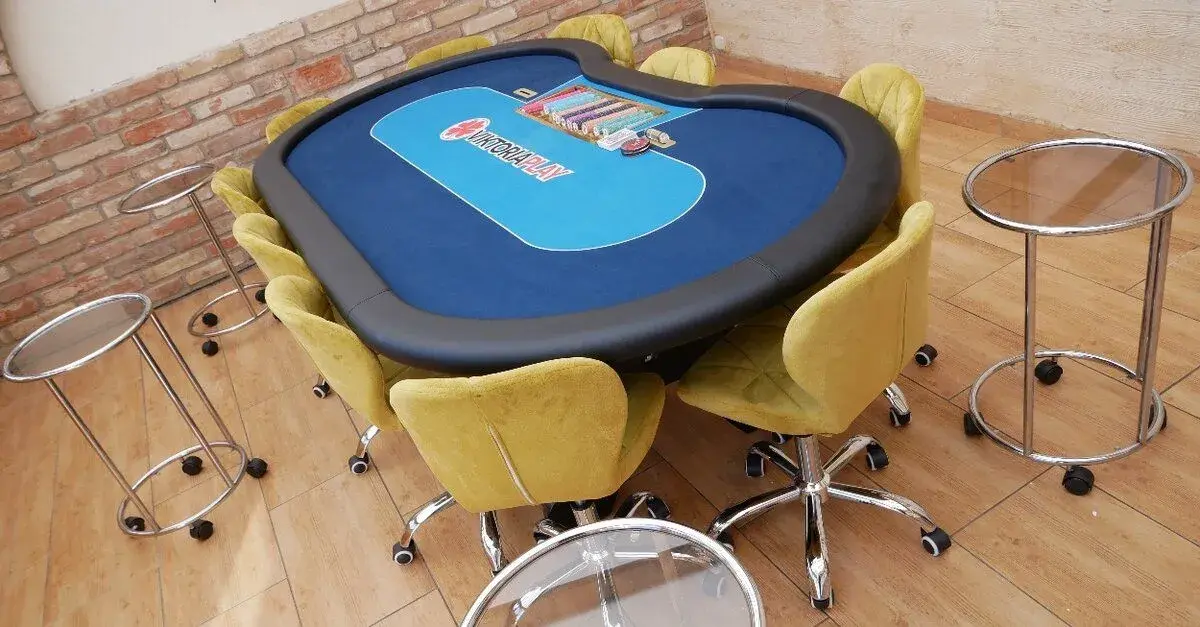Profesionální Pokerový stůl ZDARMA žetony, židle, stolečky.