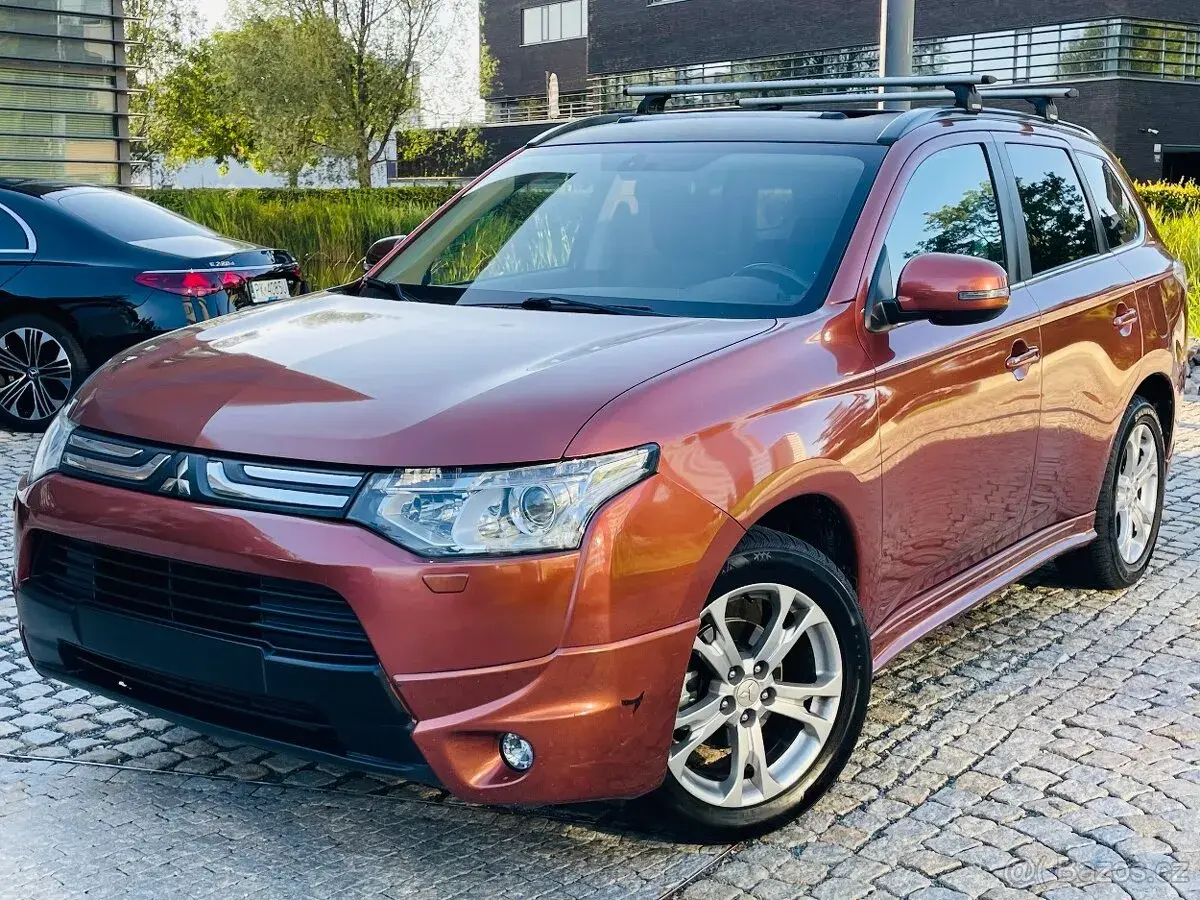 Mitsubishi Outlander – 2012, 183 000 km