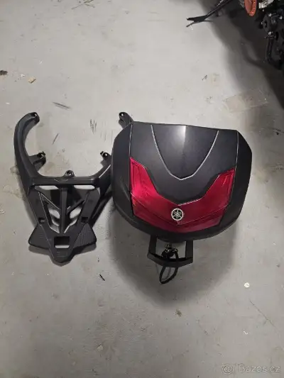 YAMAHA T MAX 530 kufr+ nosič