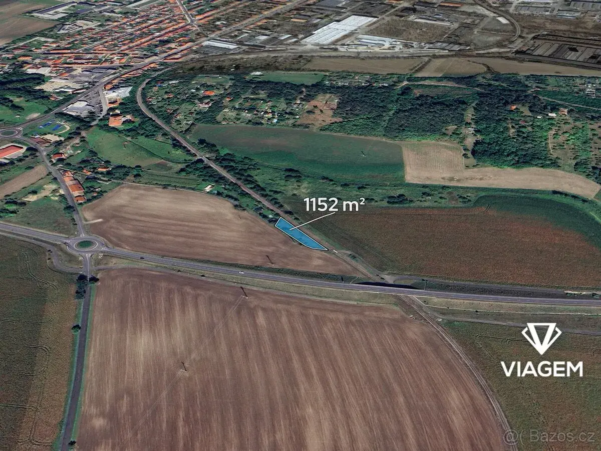 Zahrada 1 152 m², Podíl 33 % o výměře 384 m²