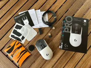 Logitech G PRO X2 SUPERSTRIKE