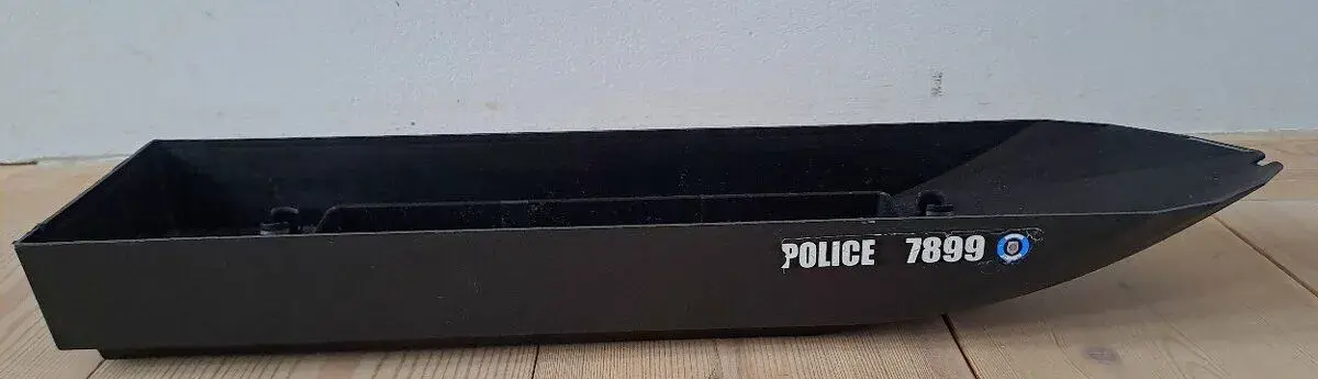 Trup lodi Lego City 7899 Policejní člun