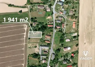 Stavební - bydlení 1 941 m²