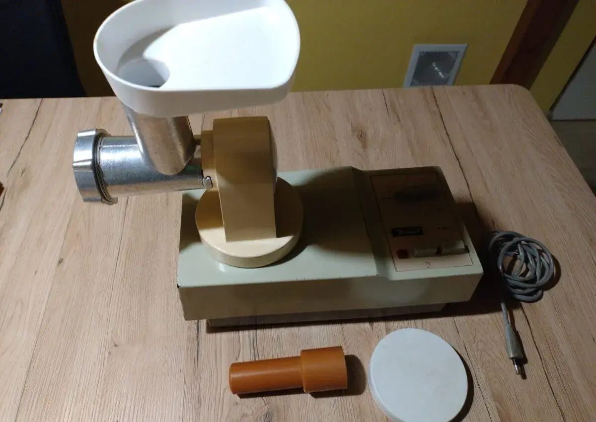 Retro mixér