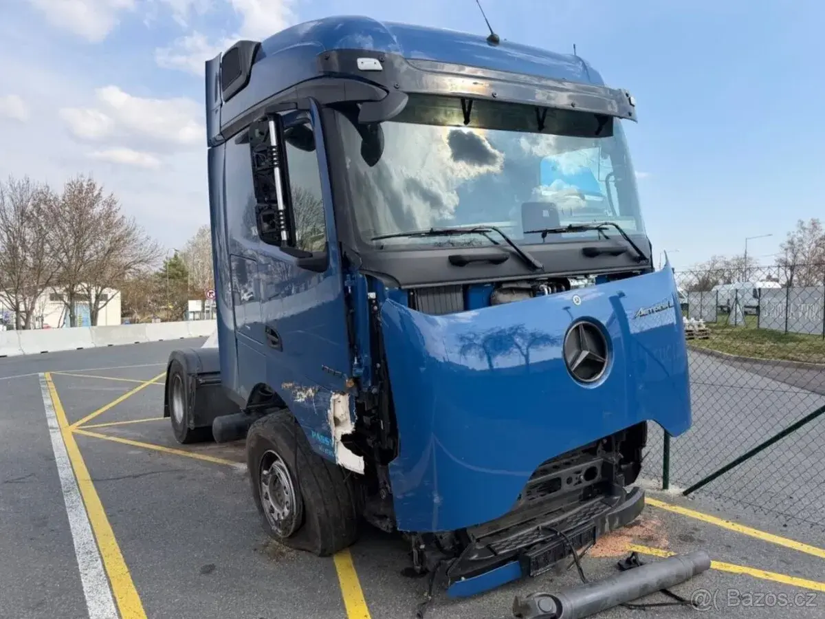 Mercedes-Benz Actros – 2025, 36 000 km