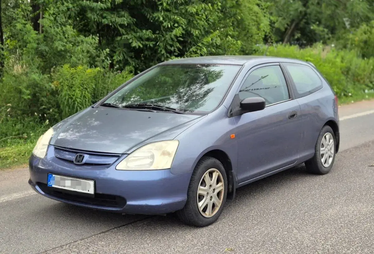 Honda Civic – 2002, 201 000 km