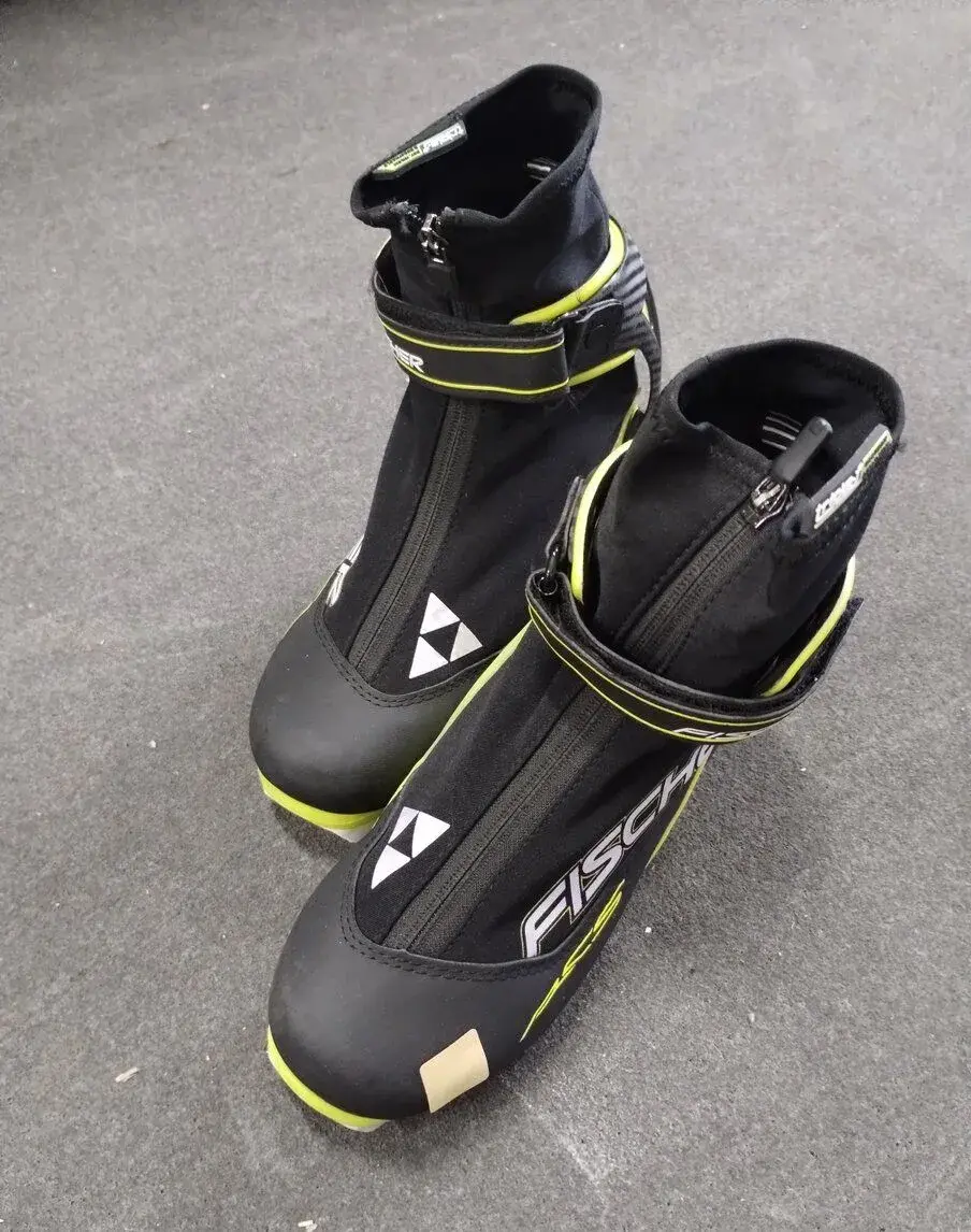 Běžecké boty Fischer RCS skate vel.37