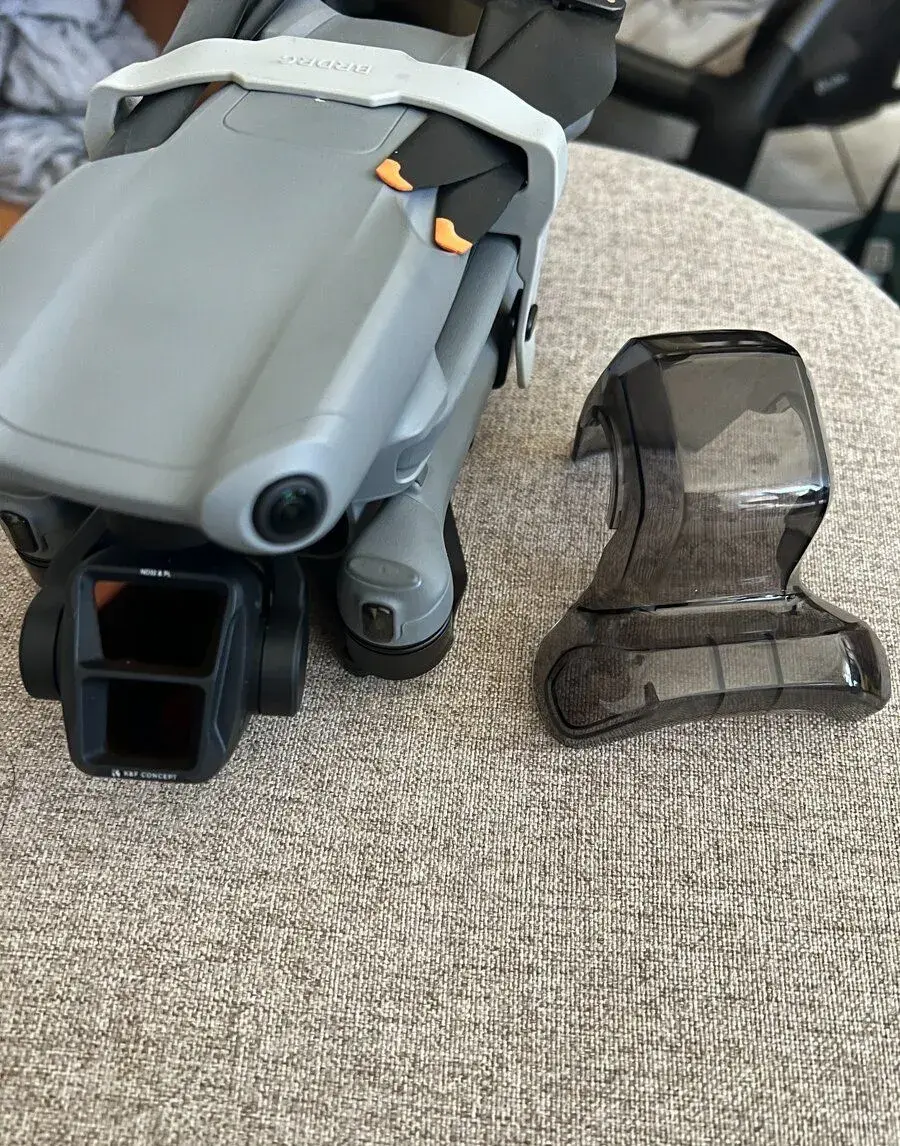 Dron DJI Air 3 + 4 baterie