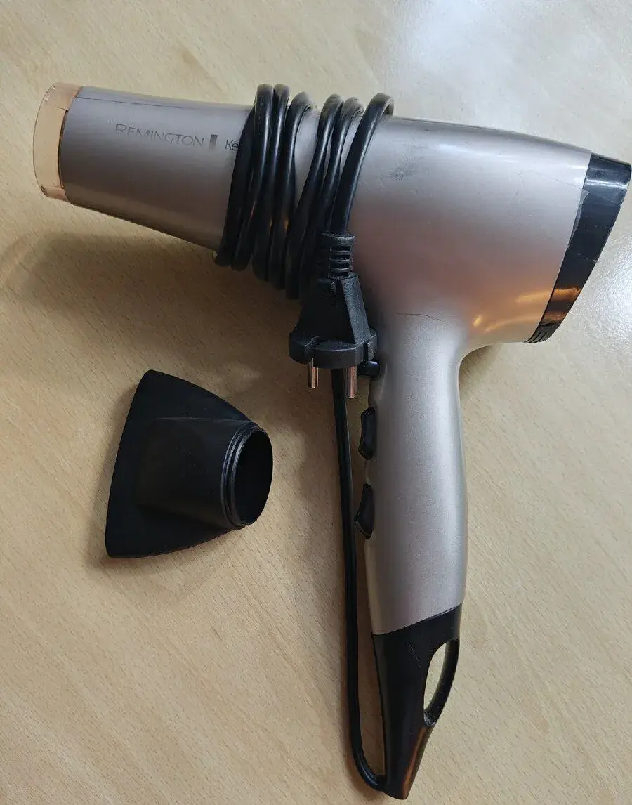 Fén Remington