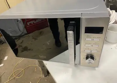 Mikrovlnná trouba mikrovlnka Beko