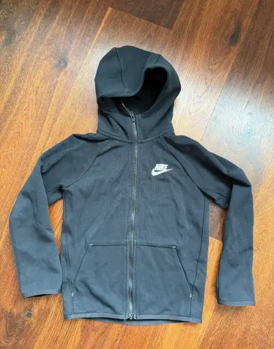 Mikina Nike 128-137cm