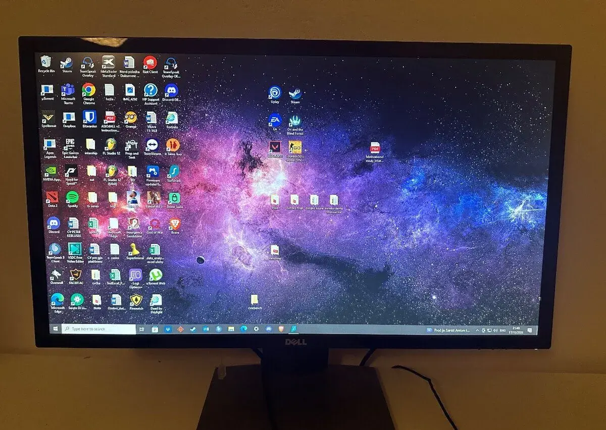 Dell S2817Q – 28” 4K UHD monitor (3840 × 2160)