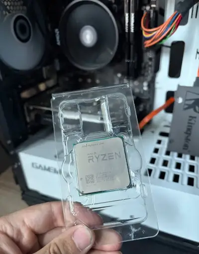 AMD RYZEN 3 1200 + chladiče (Wraith Stealth).
