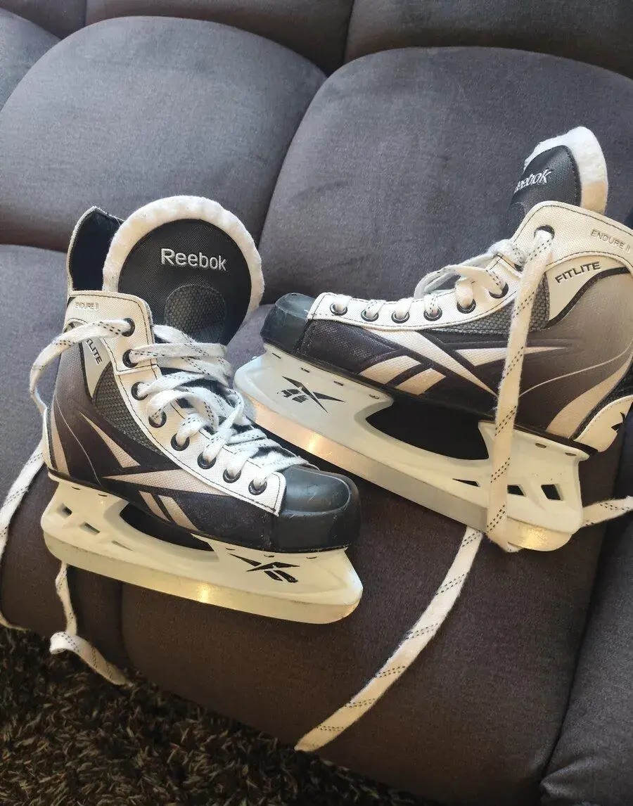Lední brusle Reebok 36