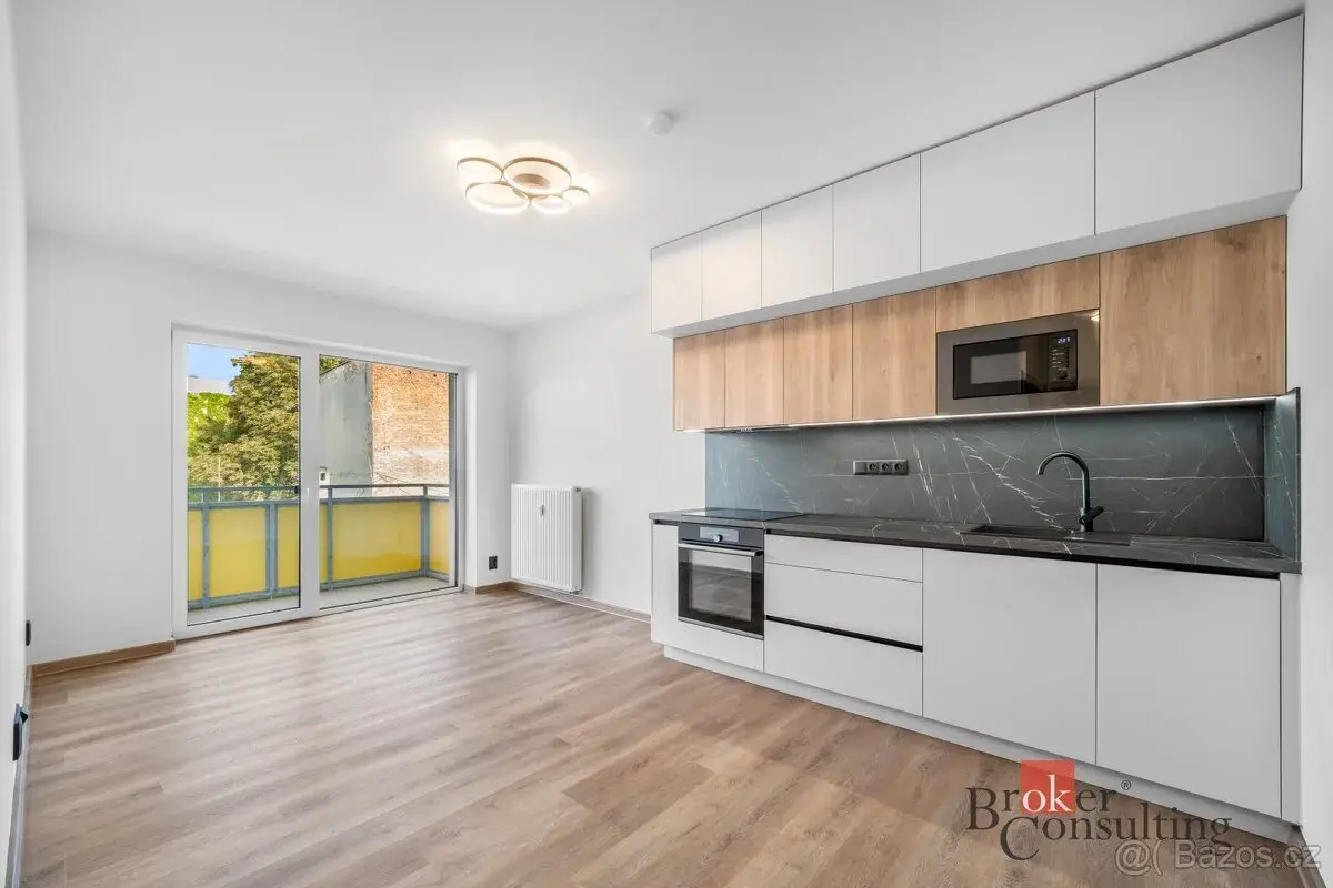 Pronájem, byty/2+kk, 44.85 m2, Bratislavská 215/31, Zábrdovi