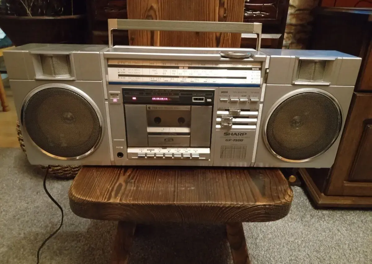 Sharp GF -7500H
