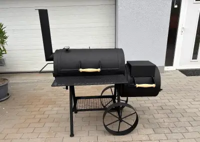 BBQ gril lokomotiva