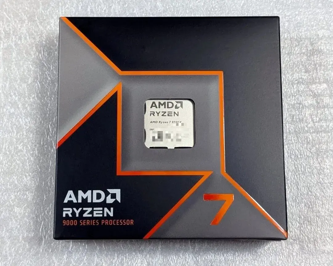 Procesor AMD Ryzen 7 9700X