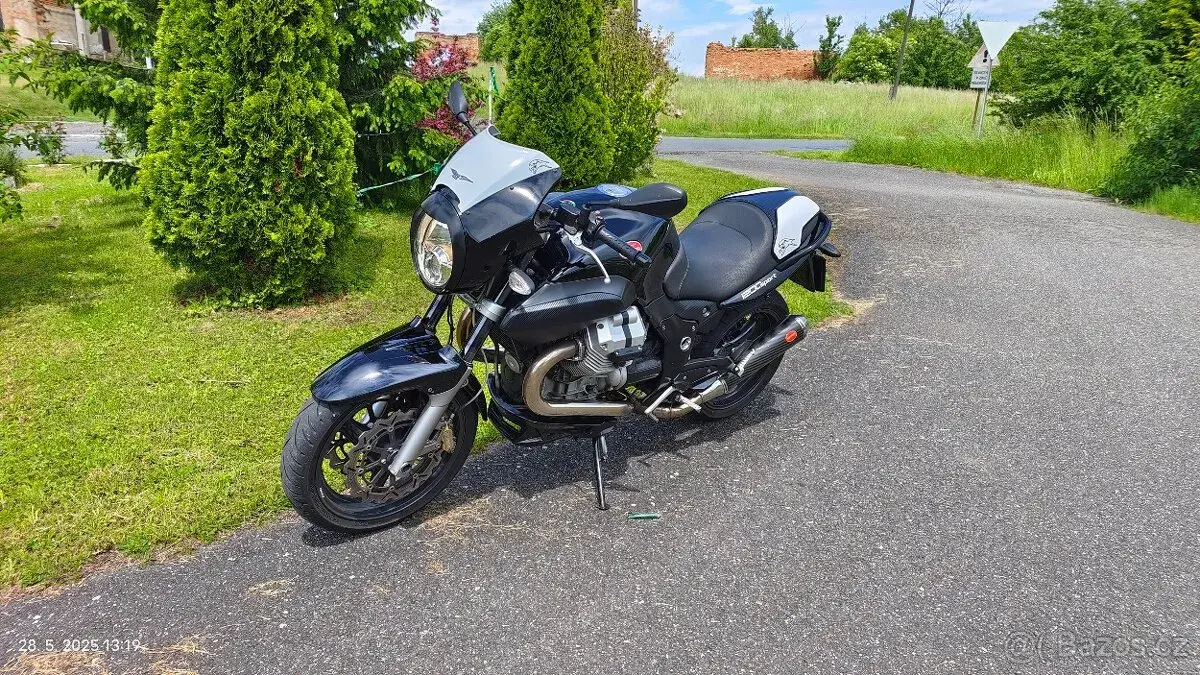 Moto Guzzi 1200 sport