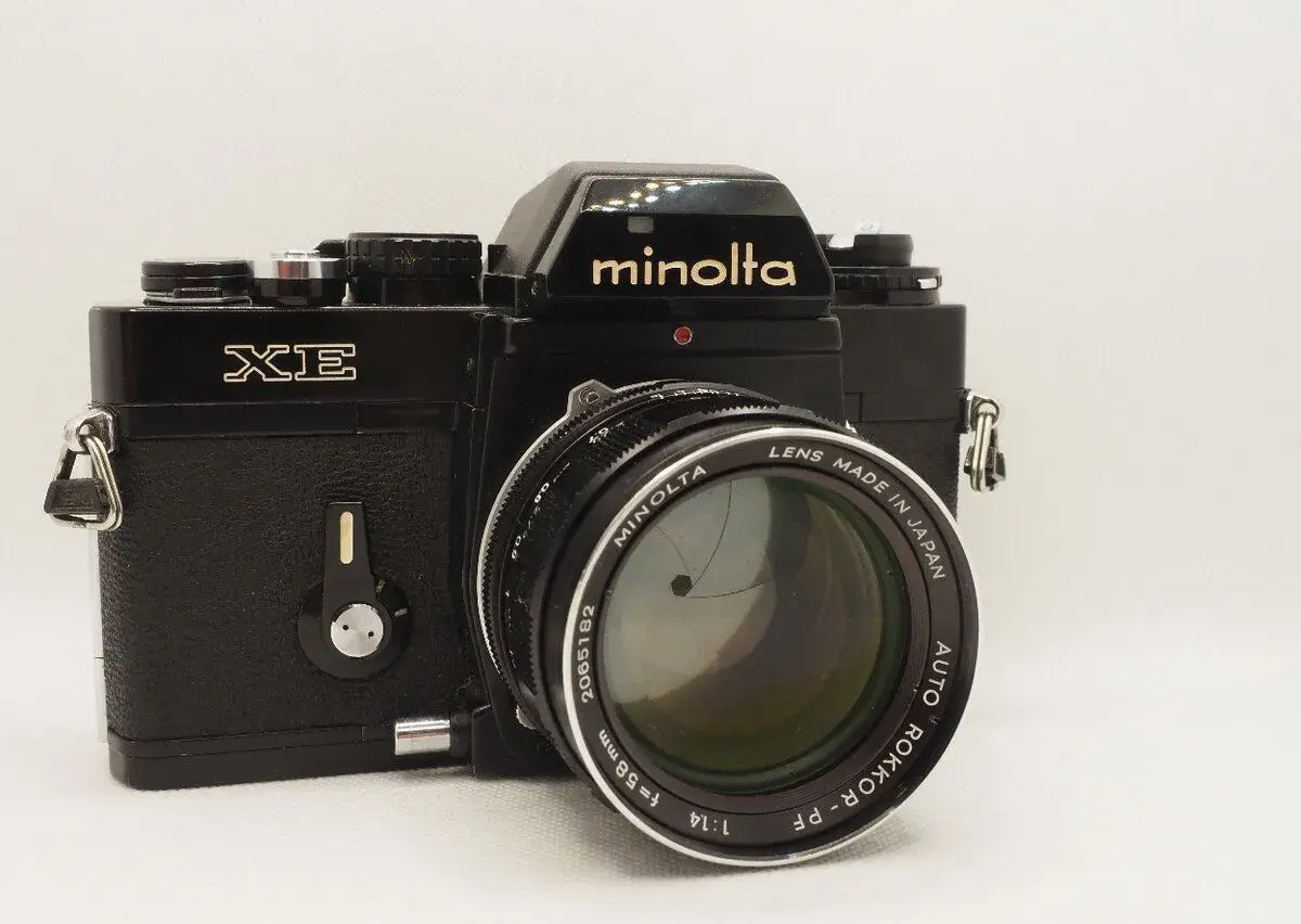 MINOLTA XE+ objektiv ROKKOR 1:1,4 58mm