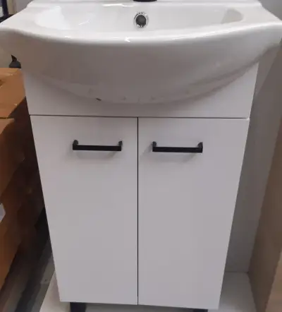 Koupelnová skříňka s umyvadlem 50 cm