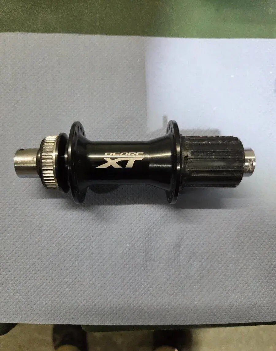 Shimano zadní náboj XT FH-M8010 Disc HG E-Thru 12x148