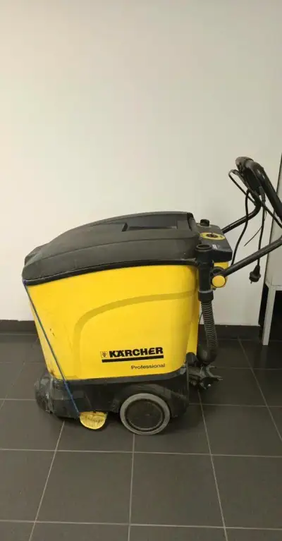 Čistící podlahový stroj Kärcher BD-40/25