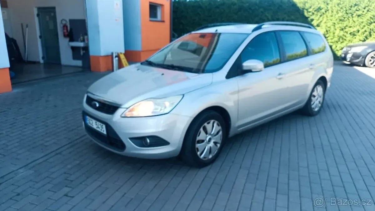 Focus MK2 1.6i 74kw 2011 stk 8/2028