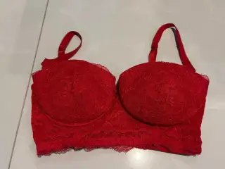 Červená bralettka M