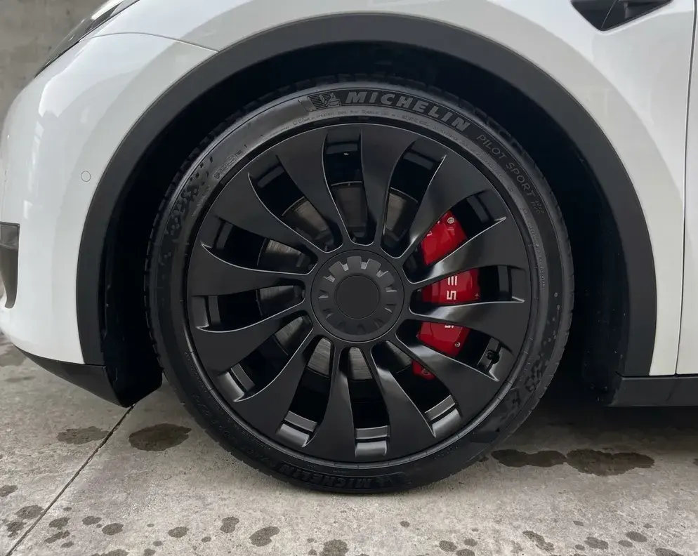 Tesla model – 2026