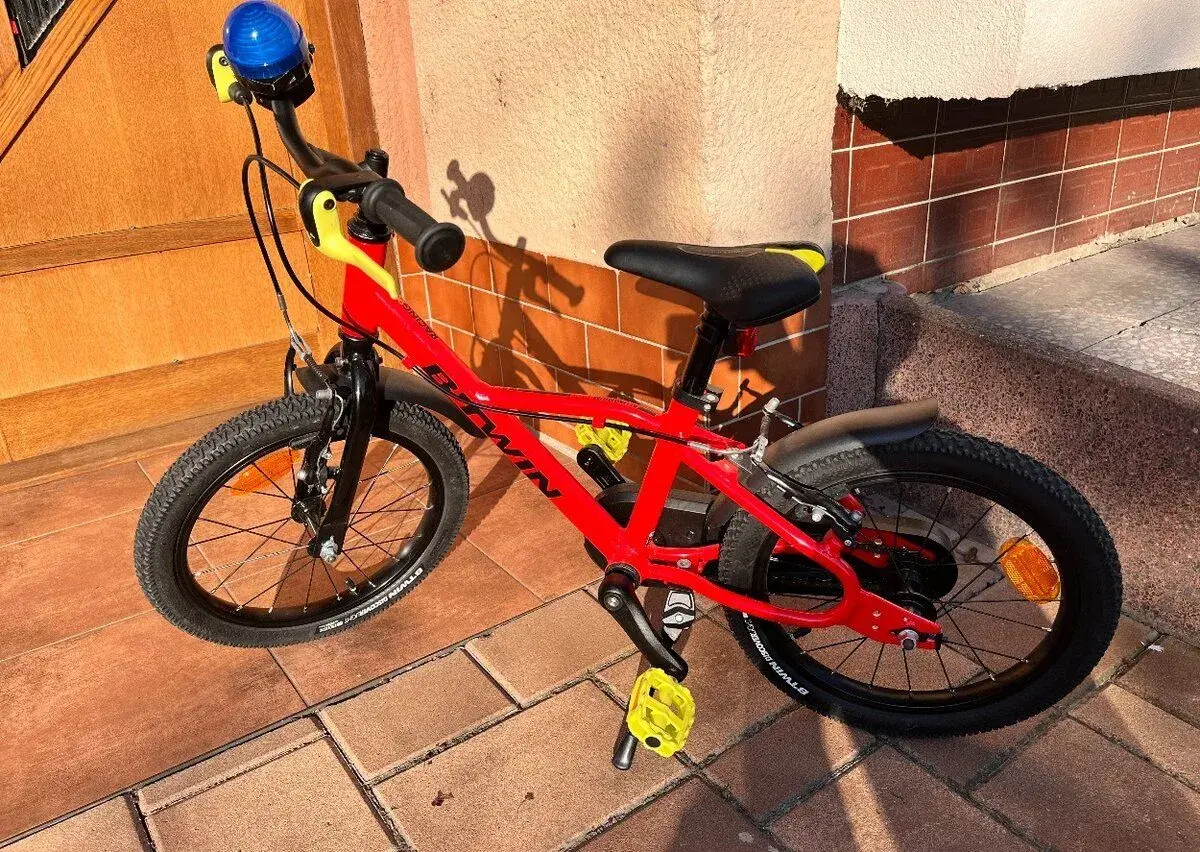 16" málo používané - jako nové