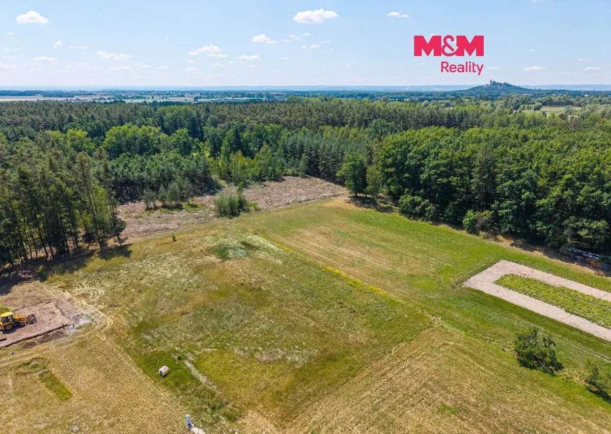 Prodej pozemku k bydlení, 800 m², Újezd u Sezemic - Zástava