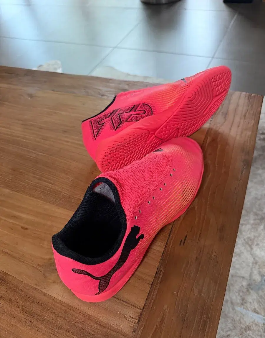 Salovky PUMA ruzove vel. 40,5 EUR