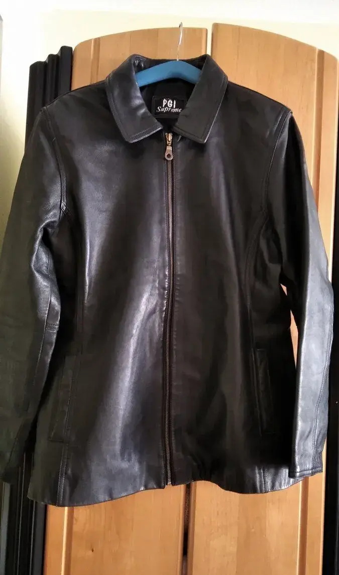 NOVÉ VELMI PĚKNÉ PÁNSKÉ KOŽENÉ VESTY A JINÉ NOVÉ.XL/36/XXL