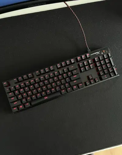 HyperX Alloy FPS – Cherry MX Red - US