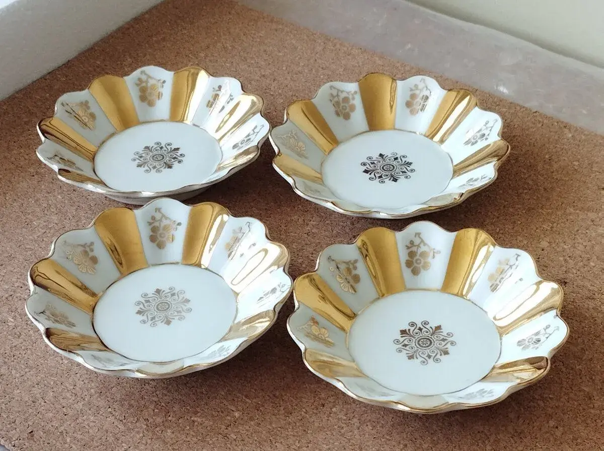 4 zlacené misky, porcelánka Lesov, 70.tá léta. cena za vše