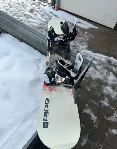 Snowboard + vázání Ride vel 158