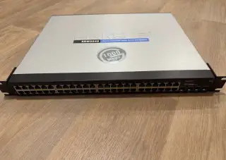 Linksys SRW2048