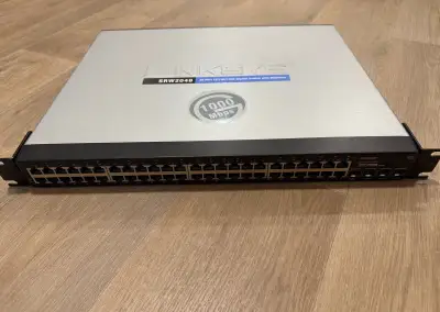 Linksys SRW2048