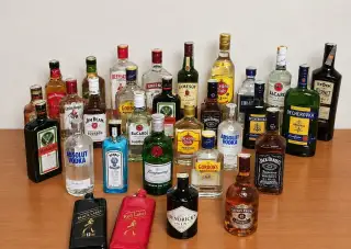 MIX miniatur alkoholu 0,2l - 0,5l