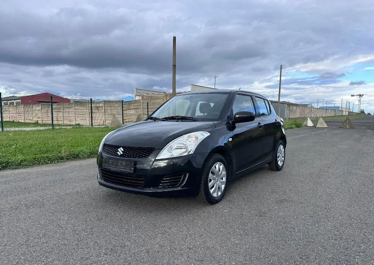 Suzuki Swift – 2011, 100 km