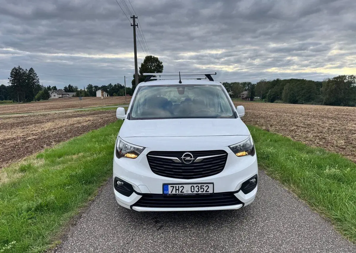 Opel Combo – 2019, 75 000 km